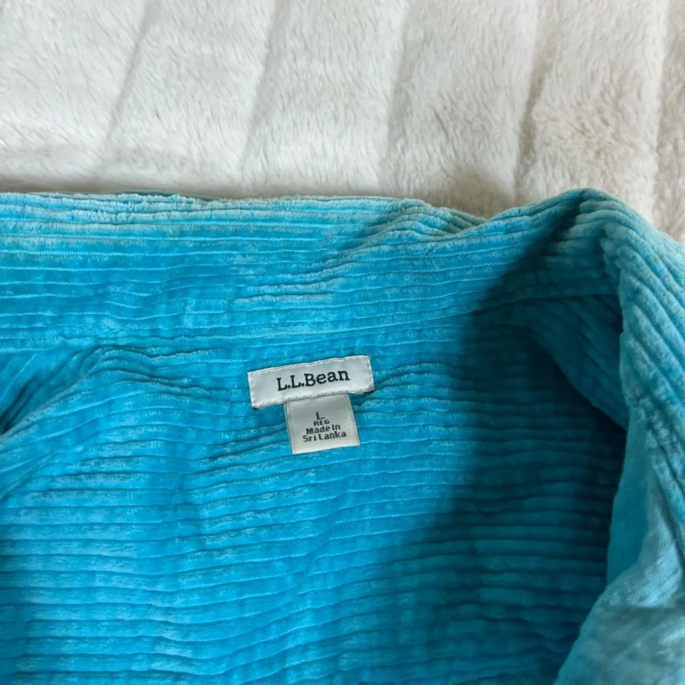 L.L. Bean Women’s L Sky Bright Blue Corduroy Button Spring Fall Midwest Shacket